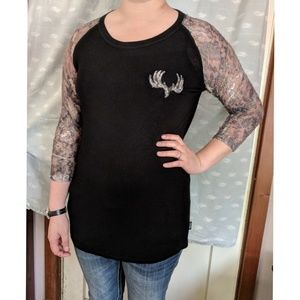 ☀️⬇️PRICE DROP Girls With Guns Lace Camo shirt